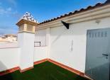 Resale - Chalet - Gran alacant - Avda. mediterraneo