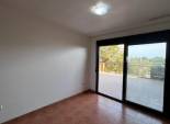 Odsprzedaż - Apartamento - Arenales del Sol
