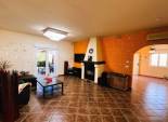 Resale - Chalet - Jacarilla