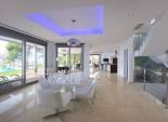 Resale - Chalet - Altea - Zona de Mascarat