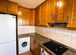 Odsprzedaż - Apartamento - Arenales del Sol